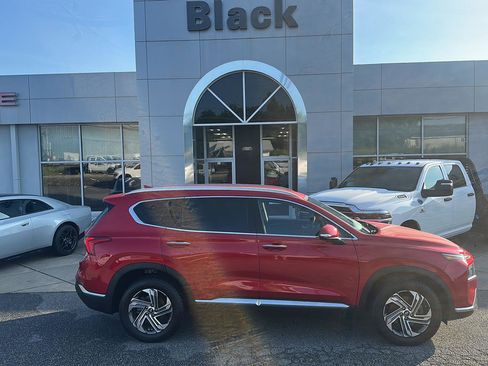 Used 2021 Hyundai Santa Fe SEL w/ Convenience Package image 3