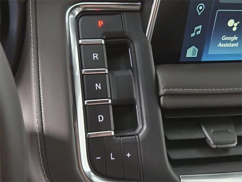 Used 2024 Chevrolet Tahoe LT image 13