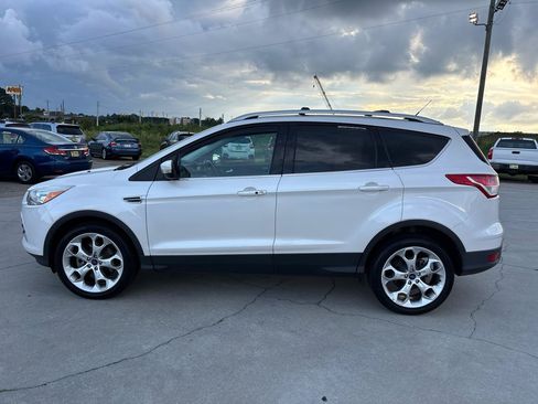 Used 2013 Ford Escape Titanium w/ Class II Trailer Tow Pkg FWD image 7