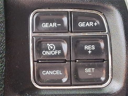 Used 2017 RAM 1500 Big Horn image 22