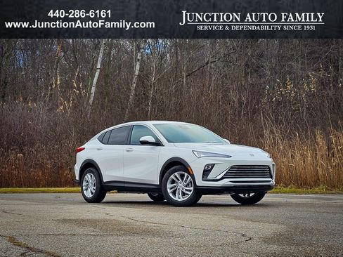 New 2026 Buick Envista Preferred image 1