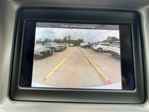 Used 2022 Dodge Charger SXT RWD image 35