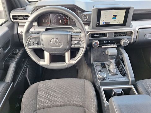 Used 2025 Toyota 4Runner SR5 image 9