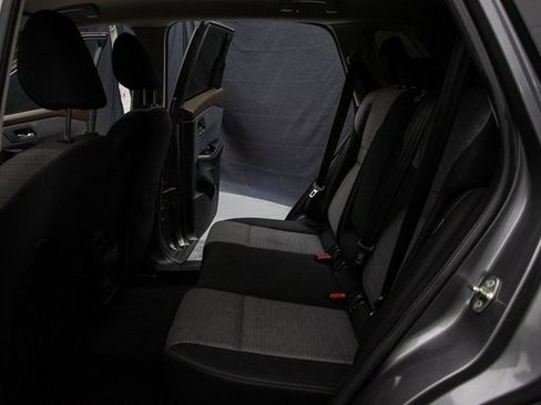 Used 2023 Nissan Rogue SV image 20