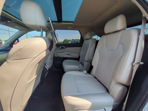 Used 2023 Kia Sorento SX FWD image 29
