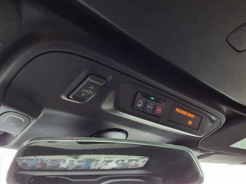 Used 2023 Chevrolet Camaro LT w/ Technology Package RWD image 27