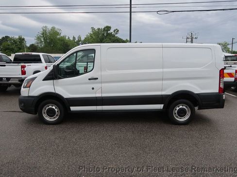 Used 2020 Ford Transit 250 Low Roof RWD image 2