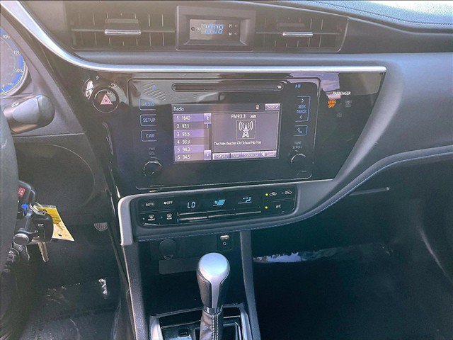 Used 2017 Toyota Corolla SE FWD image 24