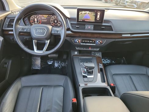 Used 2019 Audi Q5 2.0T Premium Plus w/ Premium Plus Package image 6