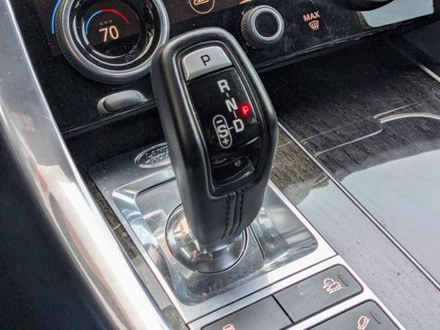 Used 2020 Land Rover Range Rover Sport HSE Dynamic image 19