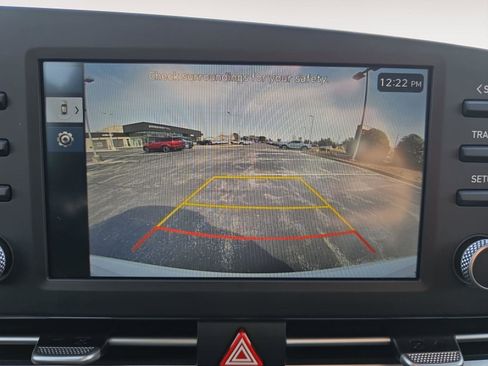 Certified 2025 Hyundai Elantra Blue image 15