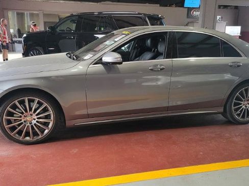 Used 2015 Mercedes-Benz S 550 Sedan image 1