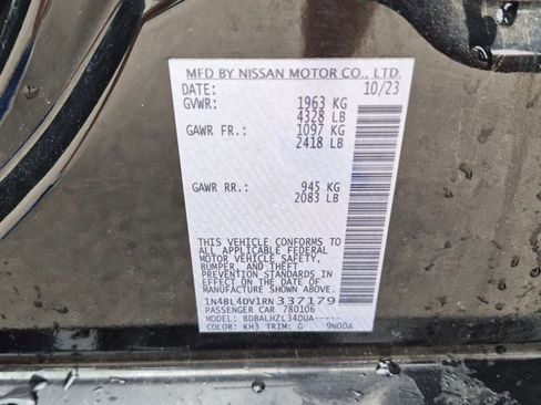 Used 2024 Nissan Altima 2.5 SV FWD image 15