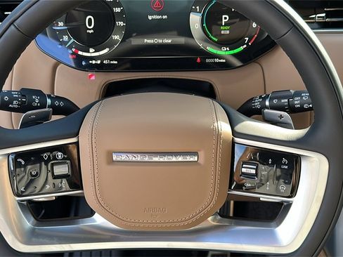 New 2025 Land Rover Range Rover SE image 13