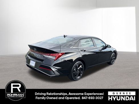 New 2026 Hyundai Elantra SEL Sport Premium w/ Cargo Package FWD image 9