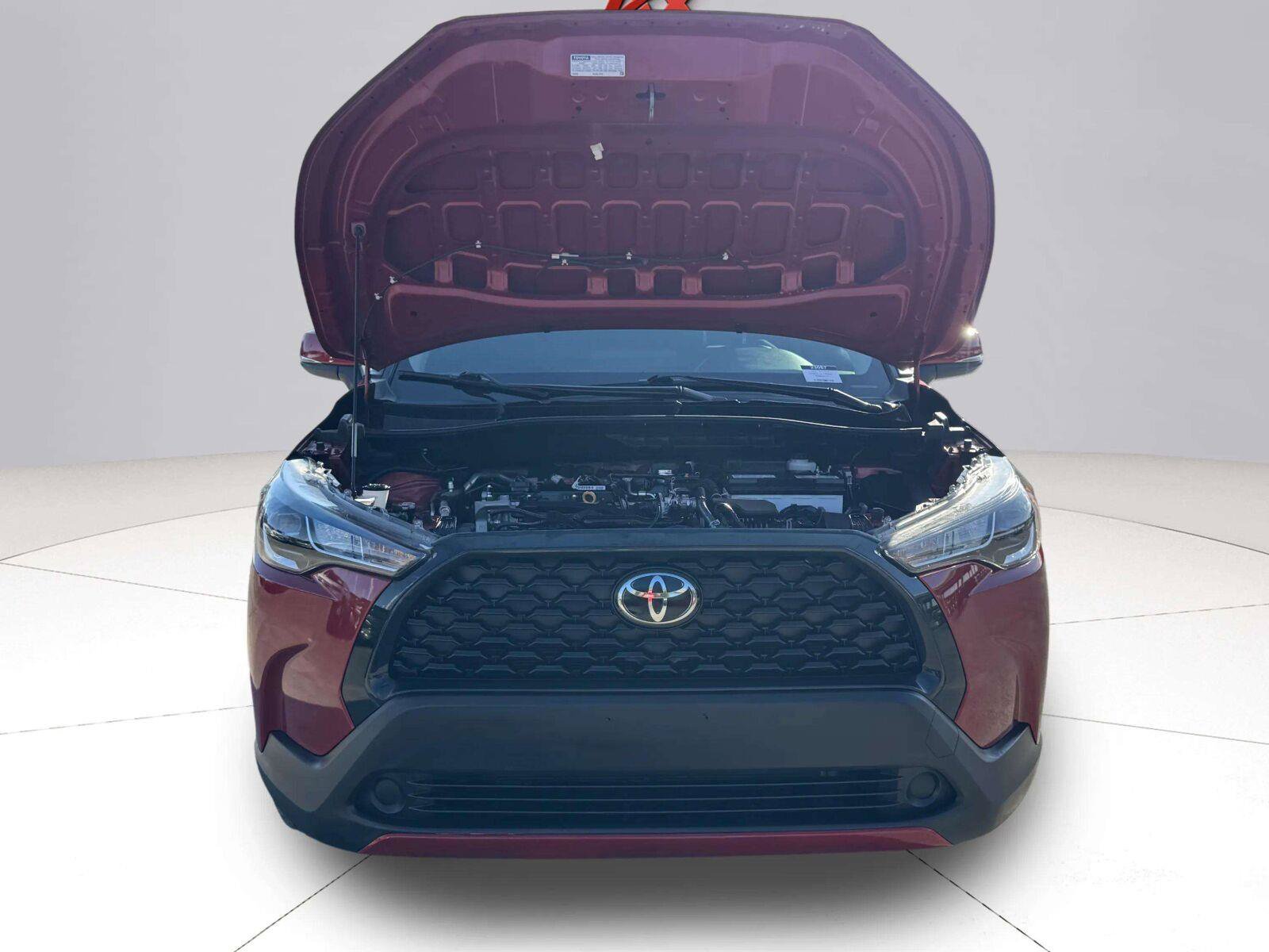 Used 2023 Toyota Corolla Cross LE FWD image 47
