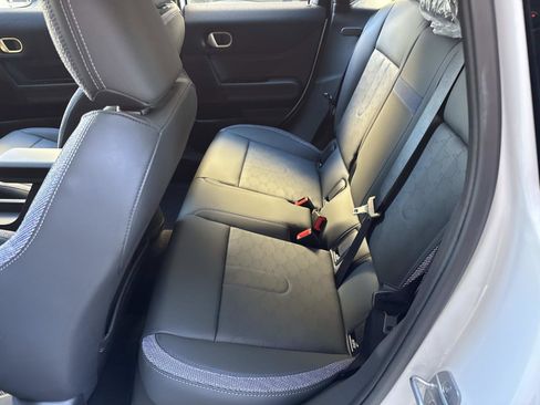 New 2026 MINI Cooper 4-Door Hardtop image 9