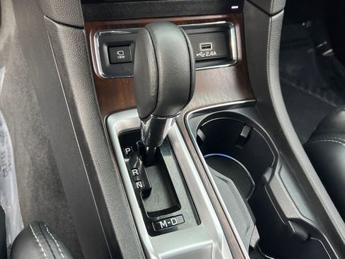 Certified 2024 Subaru Ascent Touring image 28