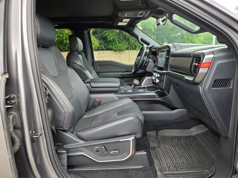 Used 2025 Ford F150 Raptor AWD/4WD image 27