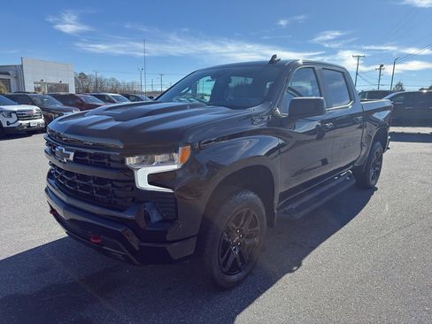 New 2026 Chevrolet Silverado 1500 LT Trail Boss w/ Convenience Package II AWD/4WD image 2