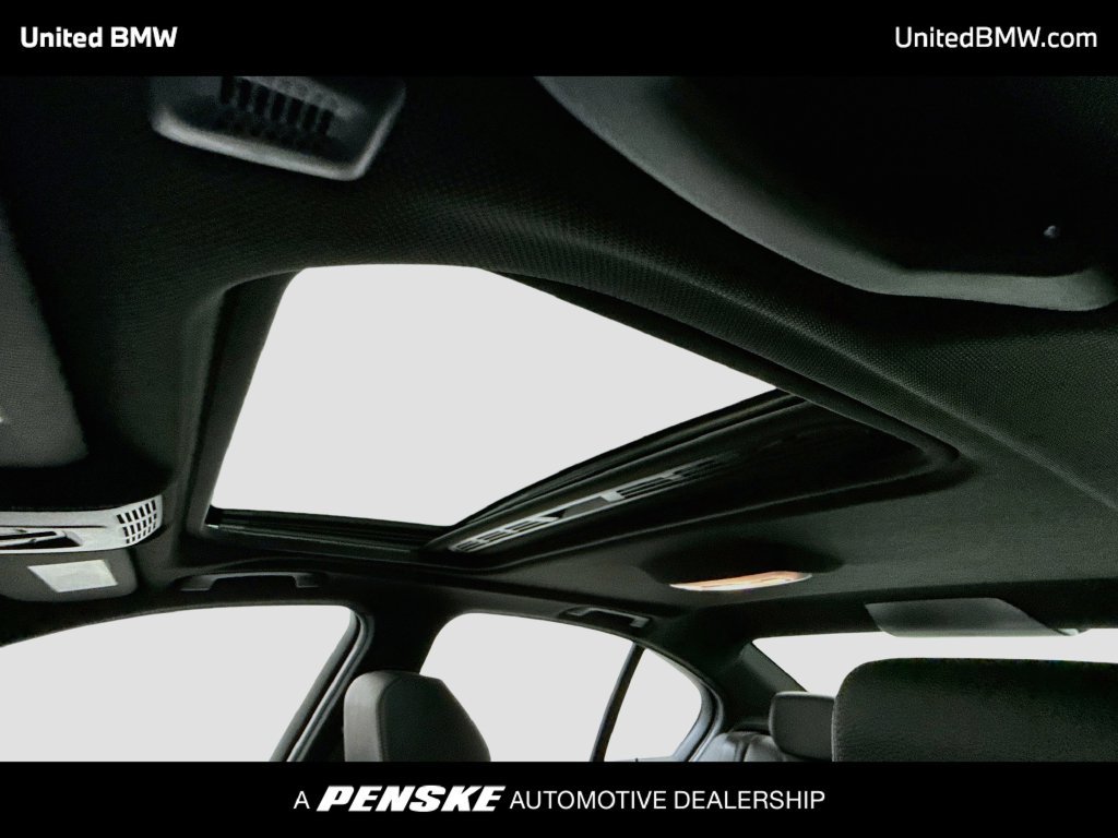Used 2018 BMW 340i Sedan RWD image 19