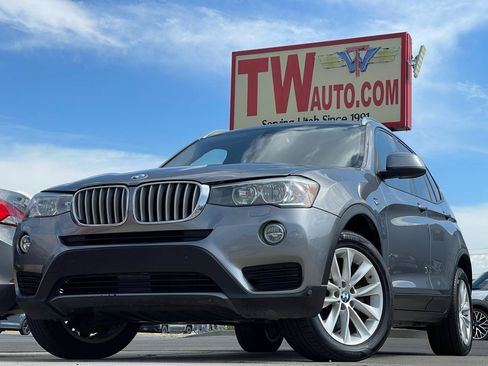 Used 2017 BMW X3 xDrive28i AWD/4WD image 1