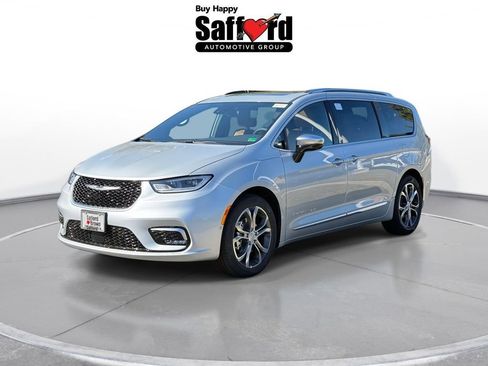 New 2026 Chrysler Pacifica Pinnacle FWD image 1