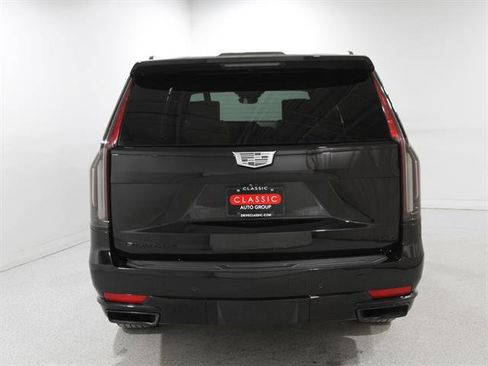 Used 2022 Cadillac Escalade ESV Sport w/ Touring Package image 24