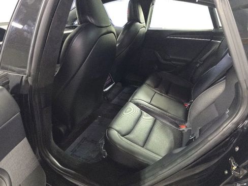 Used 2022 Tesla Model S Plaid image 10