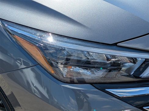 New 2025 Nissan Versa SV w/ Trunk Package image 9