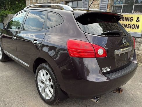 Used 2012 Nissan Rogue SL AWD/4WD image 8