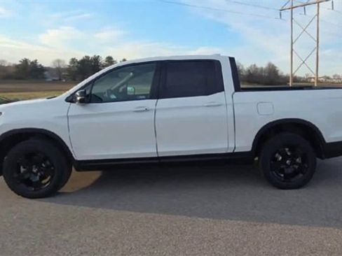 New 2026 Honda Ridgeline Black Edition image 5