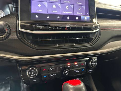 Used 2022 Jeep Compass Trailhawk w/ Sun and Sound Group AWD/4WD image 31