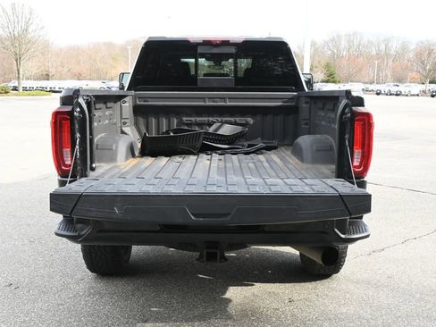 Used 2023 GMC Sierra 2500 Denali w/ Denali Black Diamond Edition AWD/4WD image 37
