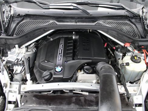 Used 2017 BMW X5 xDrive35i image 9