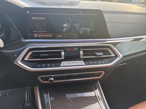 Used 2022 BMW X5 xDrive40i w/ M Sport Package image 10