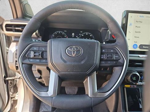 Certified 2025 Toyota Tacoma TRD Off-Road w/ TRD Off Road Premium Package AWD/4WD image 14