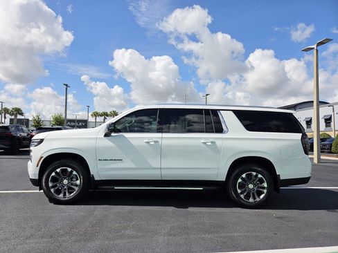 New 2026 Chevrolet Suburban LT w/ Comfort Package RWD image 3