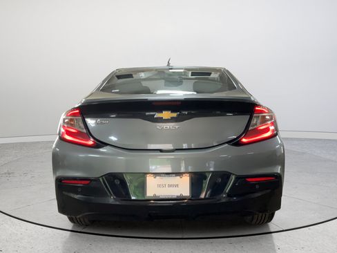 Used 2016 Chevrolet Volt Premier w/ Driver Confidence Package FWD image 8