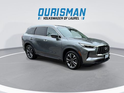 Used 2023 INFINITI QX60 Luxe w/ Cargo Package AWD/4WD image 2