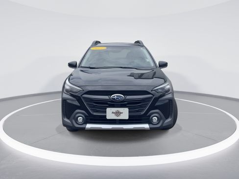 Certified 2025 Subaru Outback Limited w/ Popular Package #2 AWD/4WD image 2