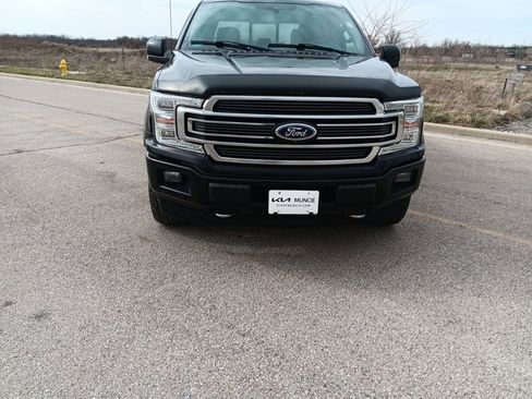 Used 2018 Ford F150 Limited image 3