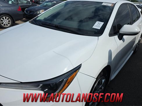 Used 2023 Toyota Corolla LE FWD image 1