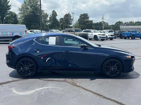 Used 2024 MAZDA MAZDA3 s FWD image 21