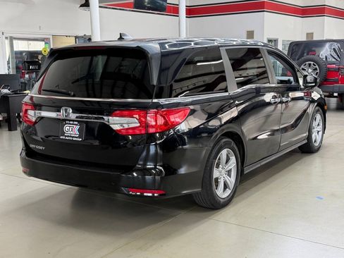 Used 2018 Honda Odyssey EX-L image 2
