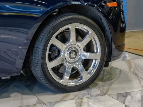 Used 2017 Rolls-Royce Wraith RWD image 85