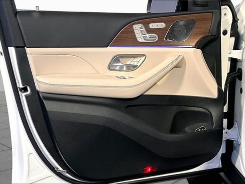 New 2026 Mercedes-Benz GLE 450 4MATIC image 11