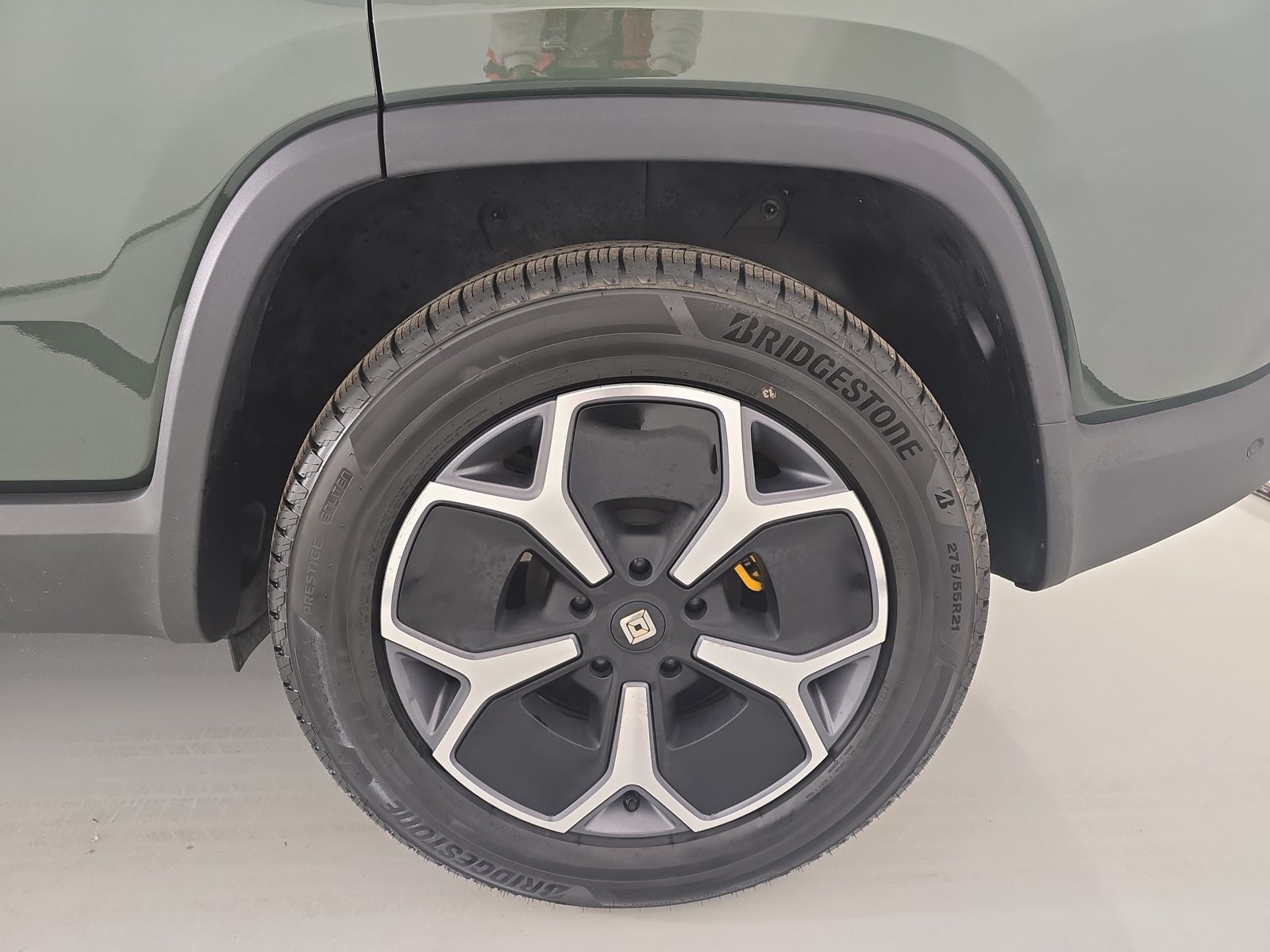 Used 2023 Rivian R1S Adventure Quad AWD/4WD image 10