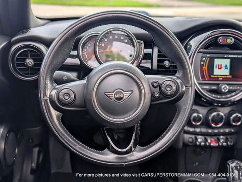 Used 2020 MINI Cooper Convertible image 55