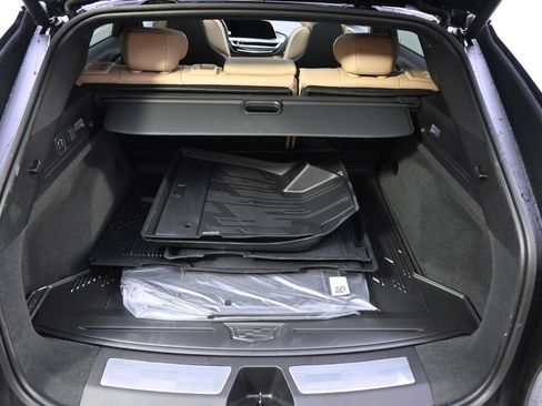 New 2025 Cadillac Lyriq Luxury w/ Nappa Leather Package image 19